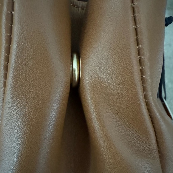 Authentic Valentino Ally Bag - Picture 7 of 14